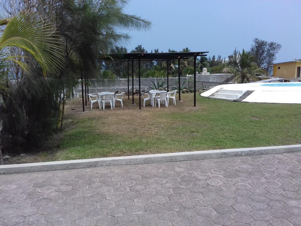 Hotel Azulejos Playa Chachalacas Kültér fotó
